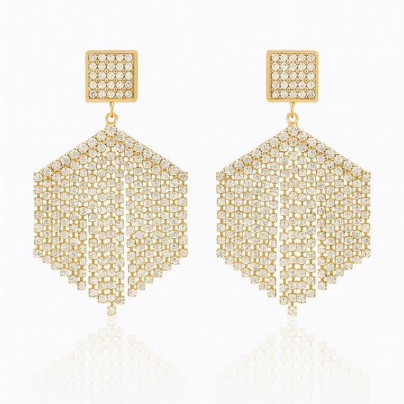 Anthropologie Jewelry - ⚜️ Elegant Dangle Gold Earrings With Crystals